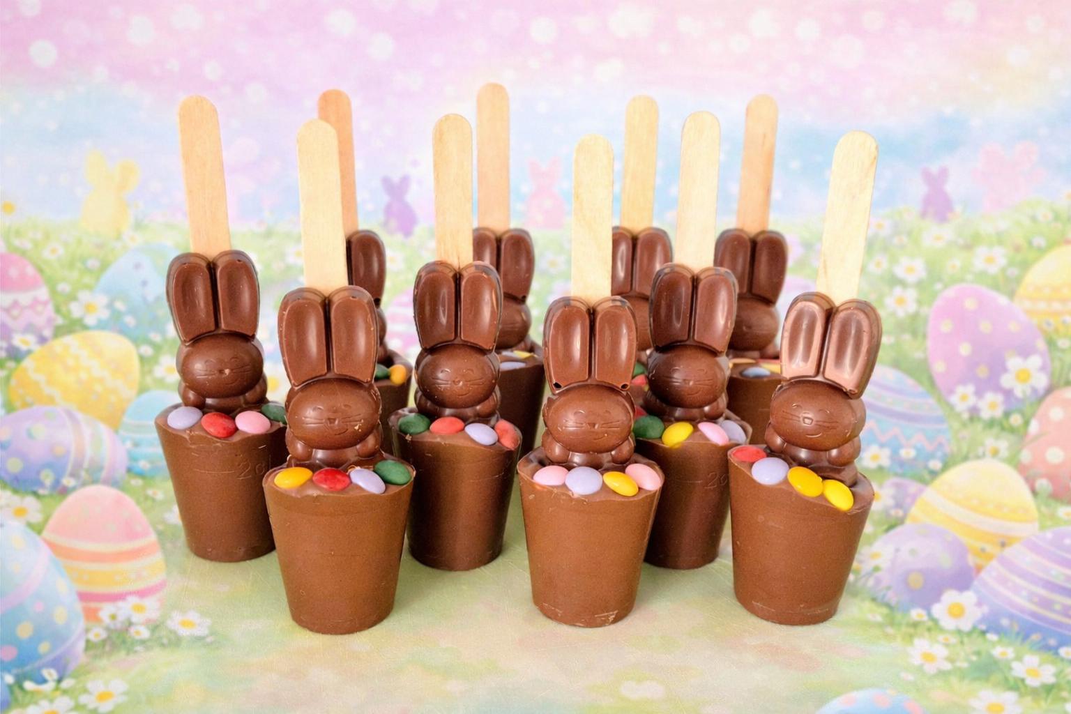 Easter Hot Chocolate Stirrer, Spoons with Kitkat Bunny and Mini Chocolate Beans, Egg Hunt