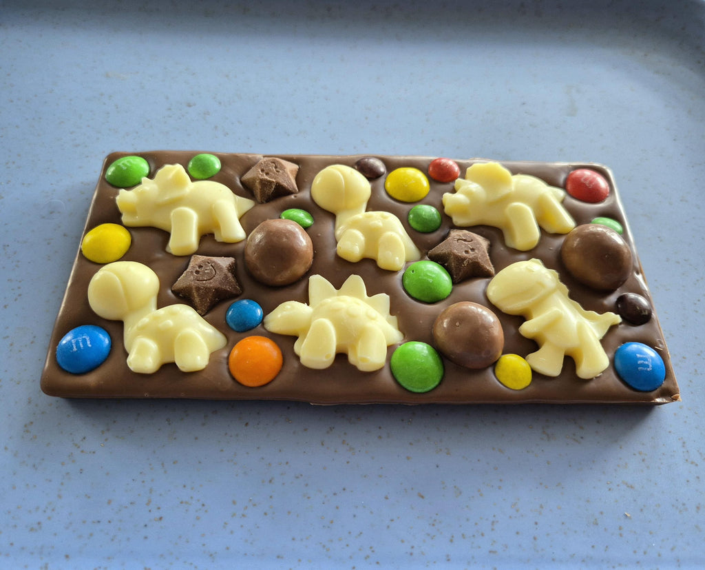 Chocolate Slab with Dinosaurs, Dinos, For small boys and girls