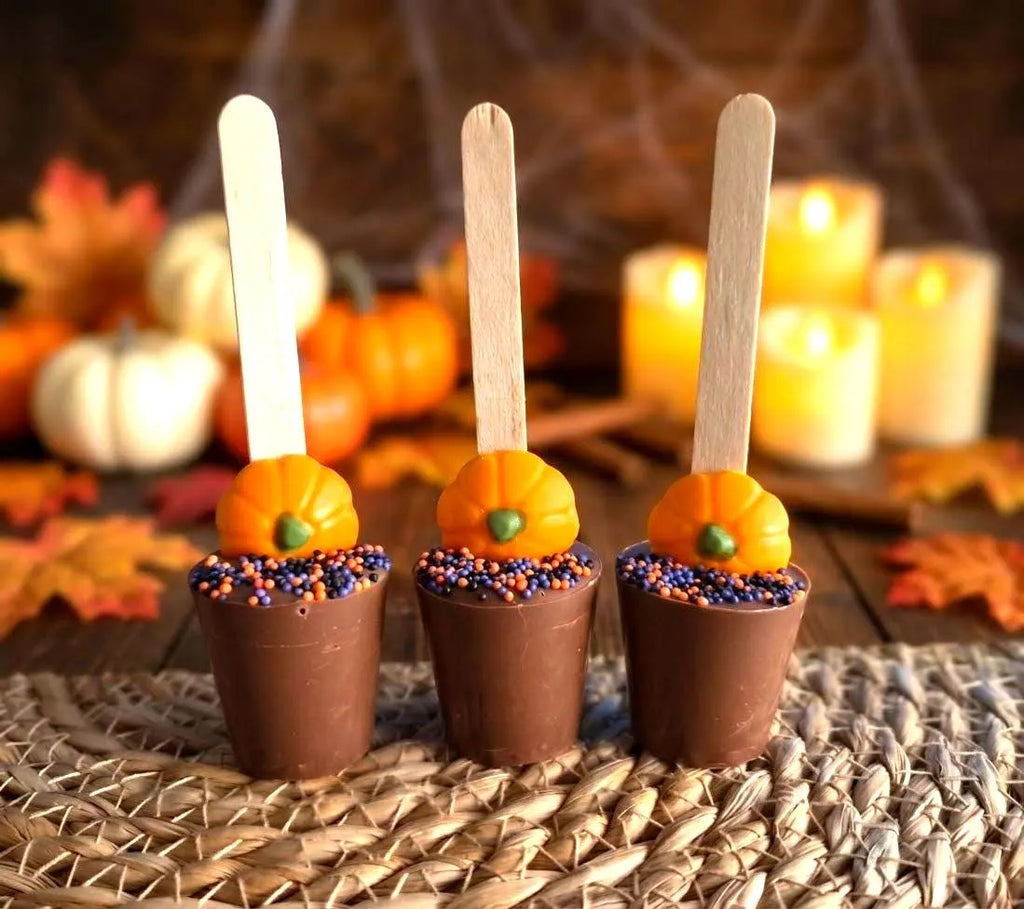 Halloween Hot Chocolate Stirrer with a Pumpkin, Spoons, Trick or Treat